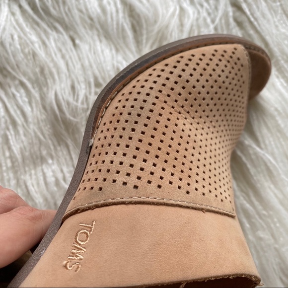 TOMS tan "Majorica" peep toe heeled mules - Picture 10 of 14